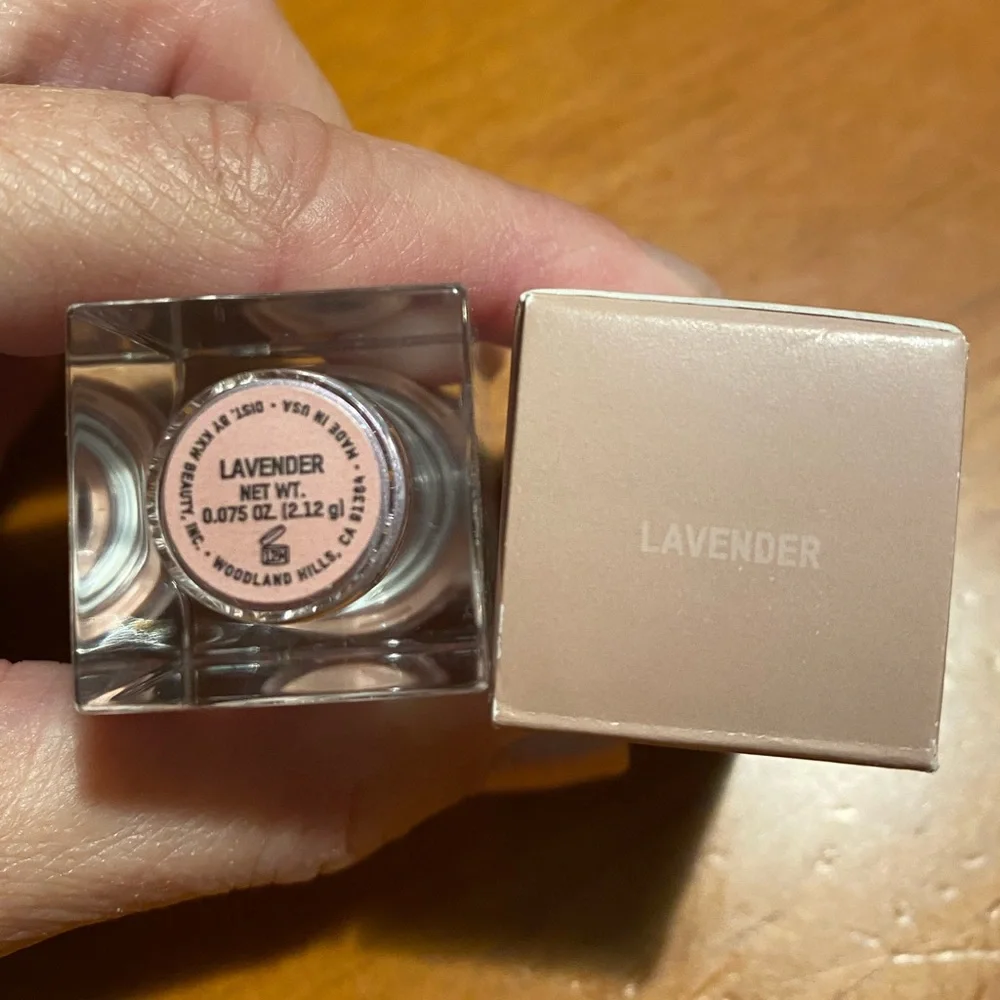 KKW Beauty Ultra Light Beams Highlighter Lavender